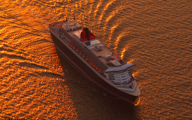 Cruise ship sunset water photorealism free wallpaper for desktop - medium preview image