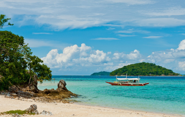 Beach boat island clouds saturated free wallpaper for desktop - medium preview image