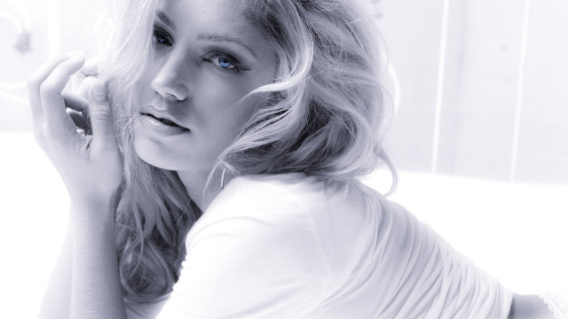 Woman blueeyes whitebackground blackandwhite photorealistic free wallpaper for desktop - medium preview image