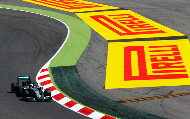 Man racing car track banner free wallpaper for desktop - medium preview image