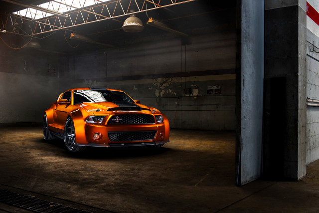 Orange car garage flag light free wallpaper for desktop - medium preview image
