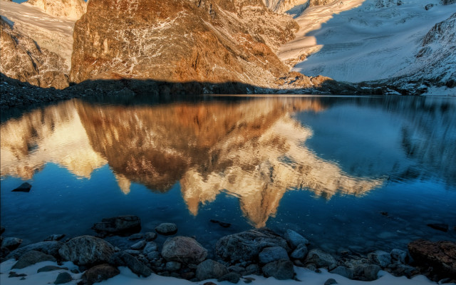 Mountain reflection snowy lake night free wallpaper for desktop - medium preview image