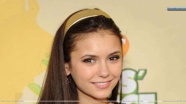 Girl headband smiling camera yellow free wallpaper for desktop - medium preview image