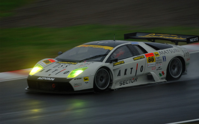 Racing car rain motion blur free wallpaper for desktop - medium preview image
