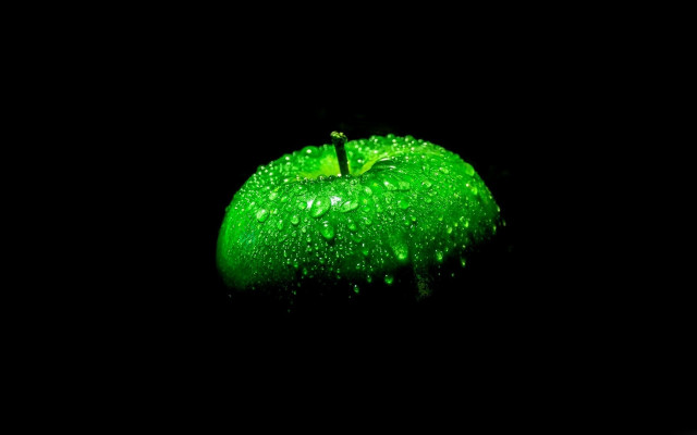 Green apple water drops dark free wallpaper for desktop - medium preview image