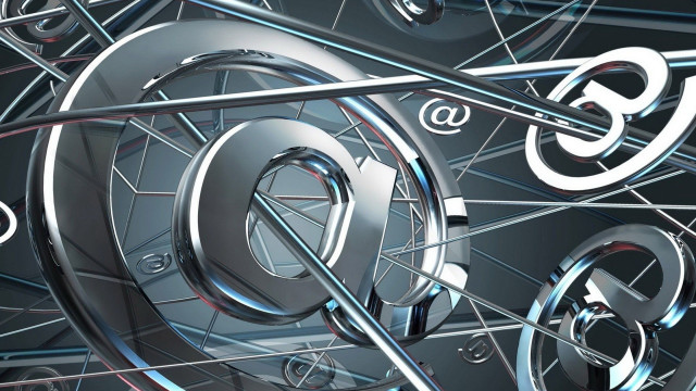 Clock metal spiral digital graphics free wallpaper for desktop - medium preview image