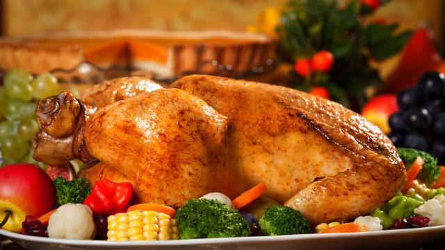 Turkey vegetables fruit grapes basket free wallpaper for desktop - medium preview image