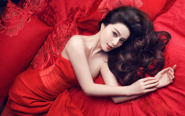 Red dress red bed long free wallpaper for desktop - medium preview image