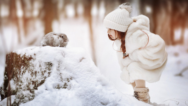 Girl white coat hat snow free wallpaper for desktop - medium preview image