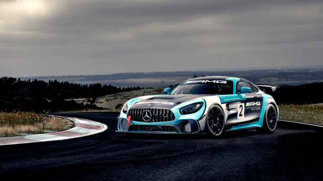 Mercedes sports car race track free wallpaper for desktop - medium preview image