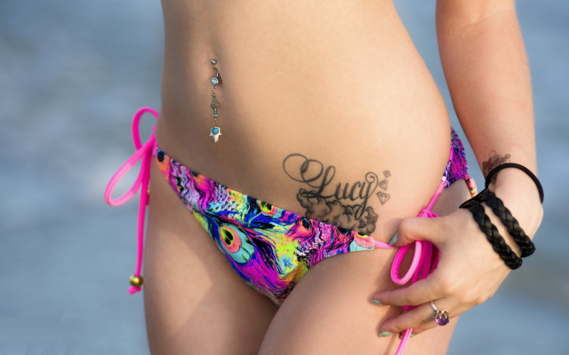 Woman bikini scissors tattoo pink free wallpaper for desktop - medium preview image