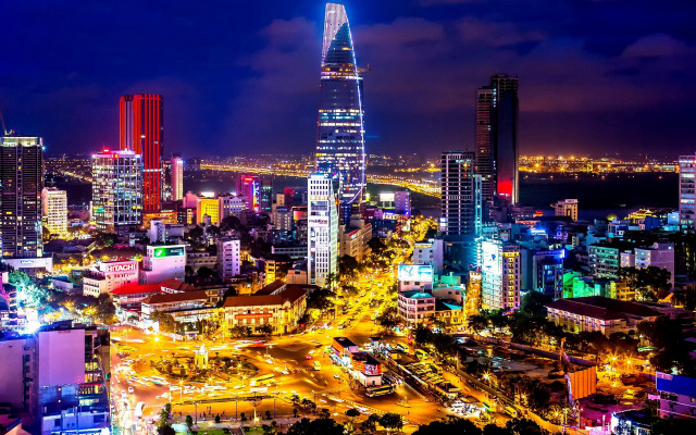 Tokyo night cityscape bridge skyscraper free wallpaper for desktop - medium preview image