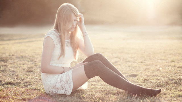 Woman sitting field sunset lace #2 free wallpaper for desktop - medium preview image