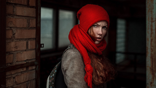 Woman red scarf hat doorway free wallpaper for desktop - medium preview image