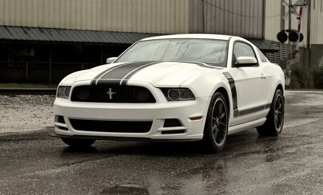 White mustang black stripe parking free wallpaper for desktop - medium preview image