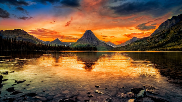 Sunset mountain lake clouds landscape free wallpaper for desktop - medium preview image