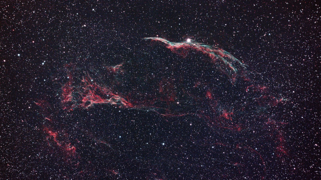 Large star cluster red blue free wallpaper for desktop - medium preview image