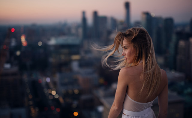 Woman white dress city skyline #2 free wallpaper for desktop - medium preview image