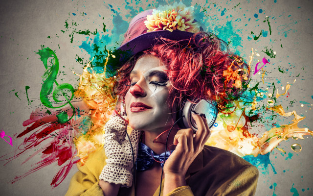 Clown makeup woman magnifying glass free wallpaper for desktop - medium preview image