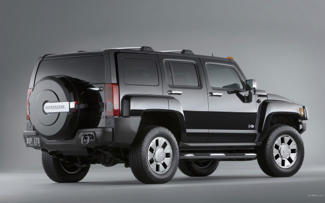 Black hummer truck studio rendering free wallpaper for desktop - medium preview image