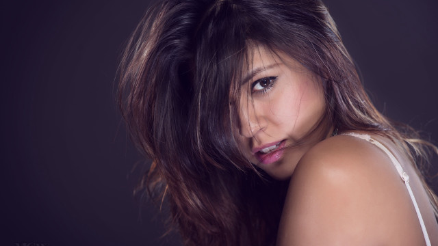 Aramenta longhair portrait crying blackhair free wallpaper for desktop - medium preview image