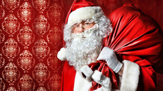 Santa elderly man red background free wallpaper for desktop - medium preview image