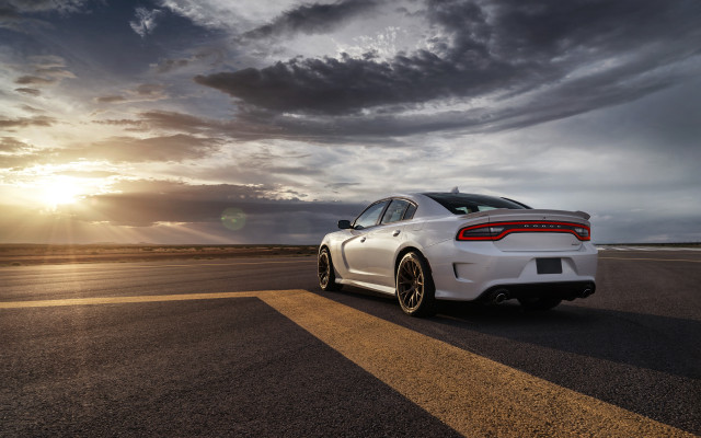 White car cloudy sky sunset free wallpaper for desktop - medium preview image