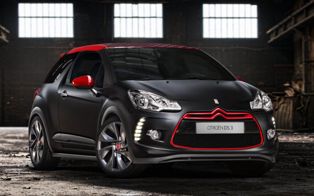 Black red car garage open free wallpaper for desktop - medium preview image