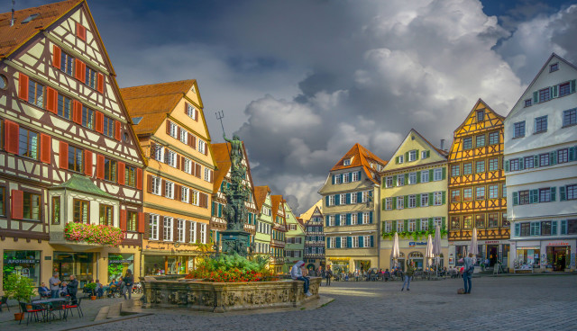 City square fountain architecture skyline #2 free wallpaper for desktop - medium preview image