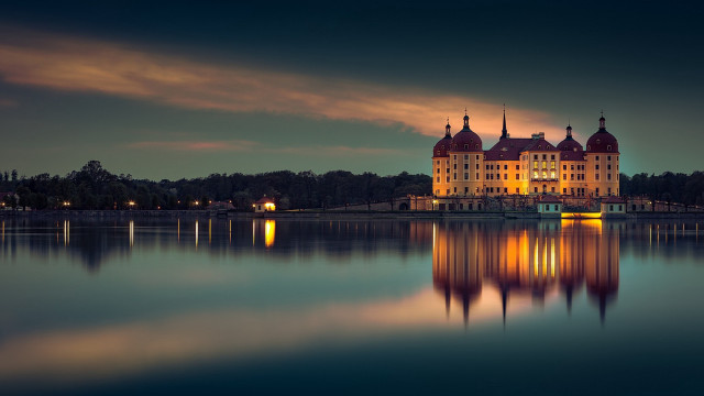 Mystical lakecastle urban tiltshift berndfasching free wallpaper for desktop - medium preview image