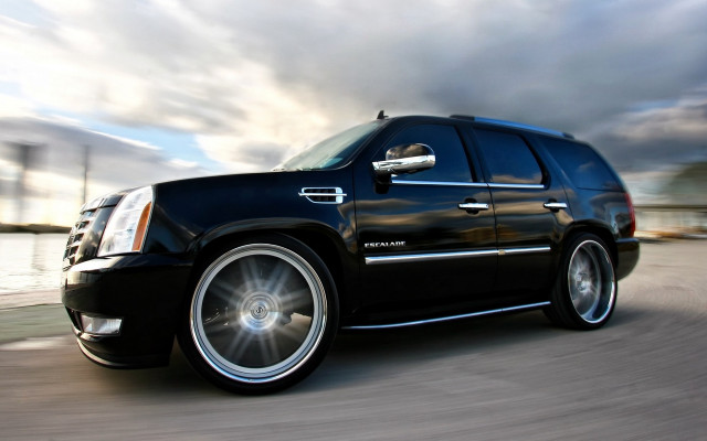 Black suv street water clouds free wallpaper for desktop - medium preview image