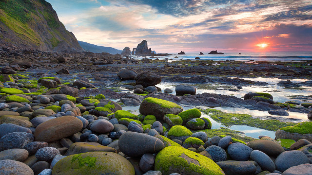 Rocky beach mossy sunset landscape free wallpaper for desktop - medium preview image