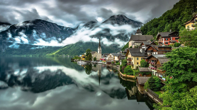 Lake mountains houses cloudy sky free wallpaper for desktop - medium preview image