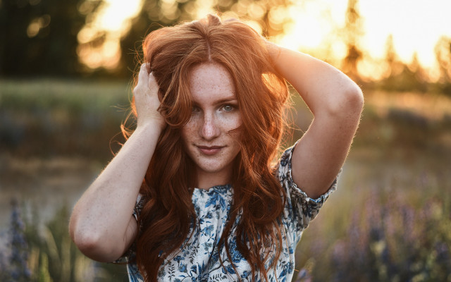 Redhaired woman flowerfield sunset portrait free wallpaper for desktop - medium preview image