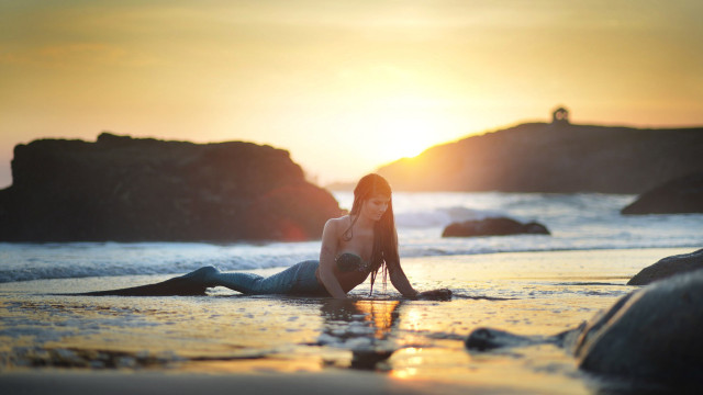 Beach woman sunset ball cinematic free wallpaper for desktop - medium preview image