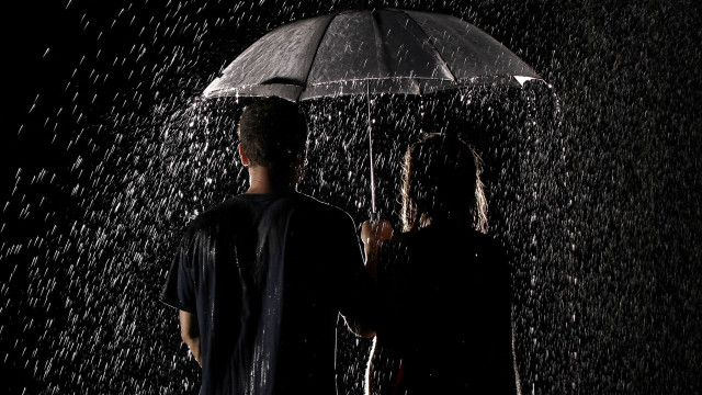 Man woman rain umbrella dark free wallpaper for desktop - medium preview image