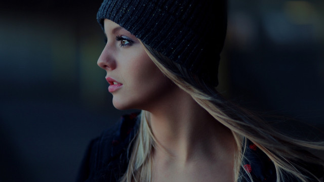 Woman hat profile florianne becker free wallpaper for desktop - medium preview image