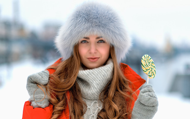Woman winter coat candybar hat free wallpaper for desktop - medium preview image
