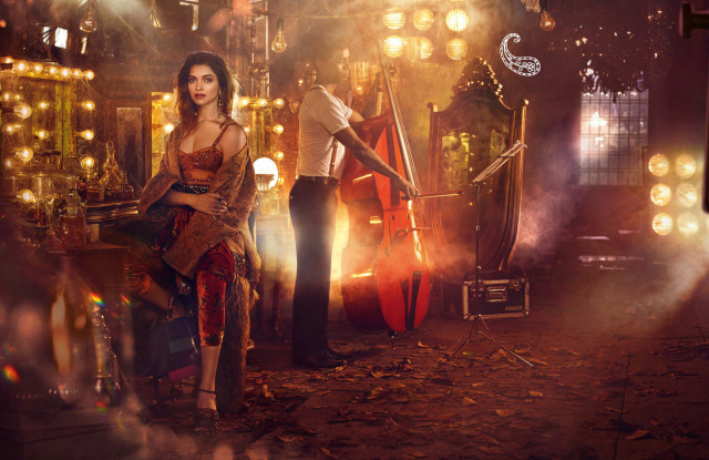 Woman musical instrument man suit free wallpaper for desktop - medium preview image