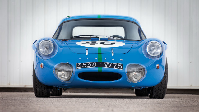 Blue sports car number headlight free wallpaper for desktop - medium preview image