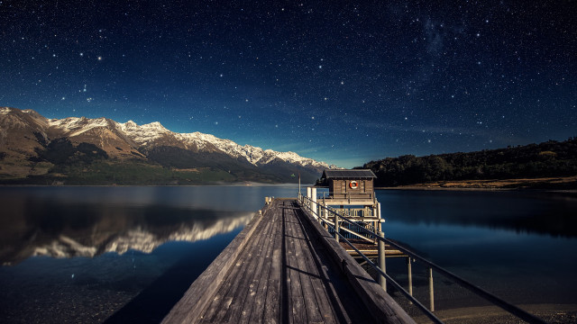 Wooden dock lake night starry free wallpaper for desktop - medium preview image