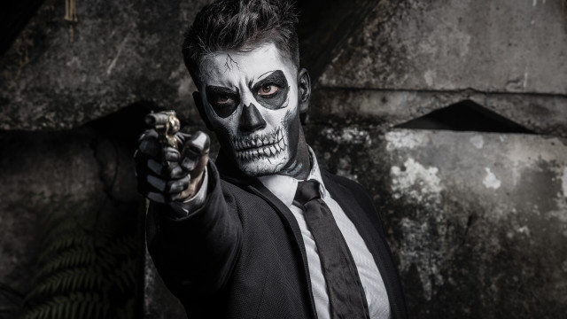 Skeleton man gun portrait vanitas free wallpaper for desktop - medium preview image