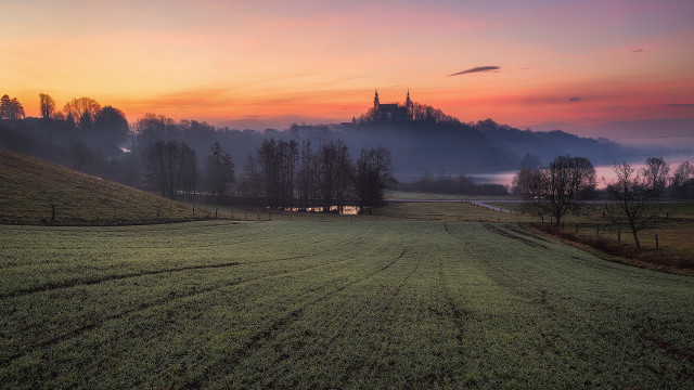 Castle sunset trees cityscape gothic free wallpaper for desktop - medium preview image