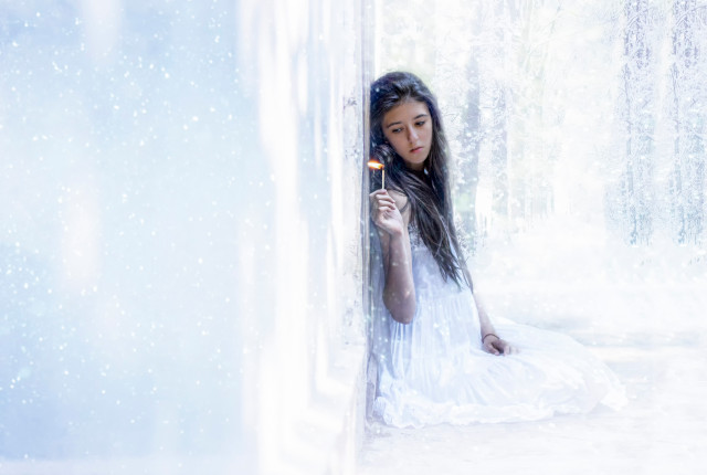 Woman white dress candle snow free wallpaper for desktop - medium preview image