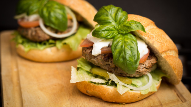 Closeup sandwiches basil onions food free wallpaper for desktop - medium preview image