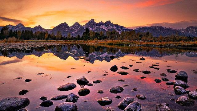 Mountain reflection sunset lake rocks free wallpaper for desktop - medium preview image