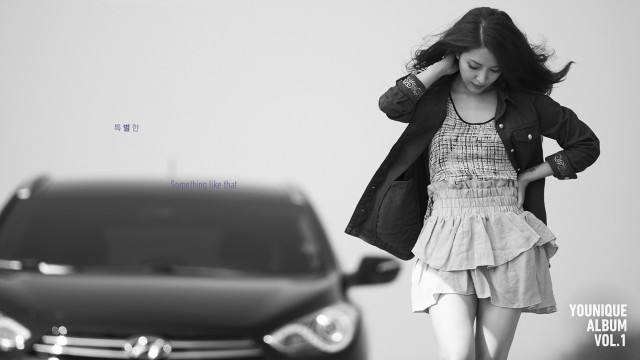 Woman walking street car black free wallpaper for desktop - medium preview image