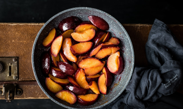 Plums bowl table blackcloth brownbox free wallpaper for desktop - medium preview image