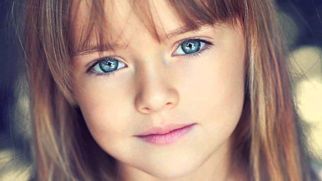 Child blue eyes blonde hair free wallpaper for desktop - medium preview image