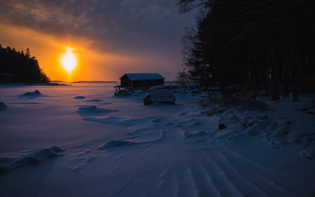 Snowy house sunset trail dusk free wallpaper for desktop - medium preview image